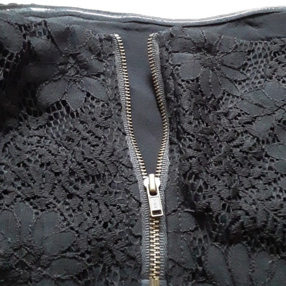 NWOT Lovers + Friends  Black Floral Lace Bandeau - Picture 8 of 13